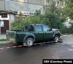 Vehicul militar, incendiat la Nikolaev, în sudul Ucrainei.