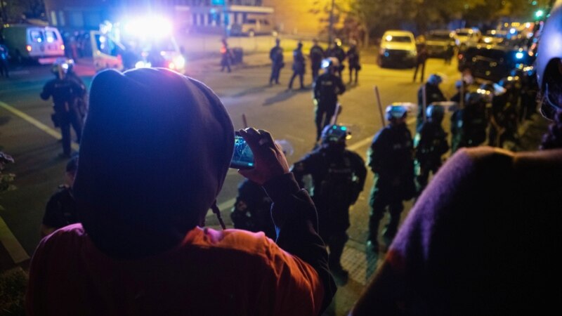 Demonstranti u Luivilu se razišli posle napete noći