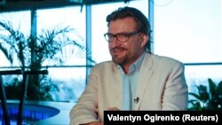 ფოტო არქივიდან. ევგენი კისელიოვი კიევში ინტერვიუს აძლევს სააგენტო Reuters-ს. 2018 წლის ივნისი