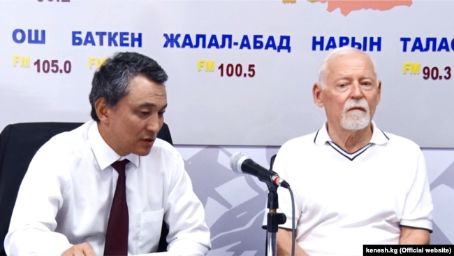 Жогорку Кеңештин депутаты Саматбек Ибраев жана орусиялык банкир Владимир Фролов.