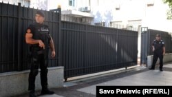 Policijsko obezbjeđenje pred početak suđenja za državni udar, arhivska fotografija