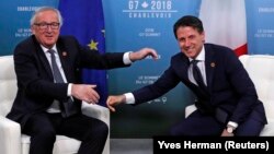 Presidenti i Komisionit Evropian, Jean-Claude Juncker dhe kryeministri italian, Giuseppe Conte. 