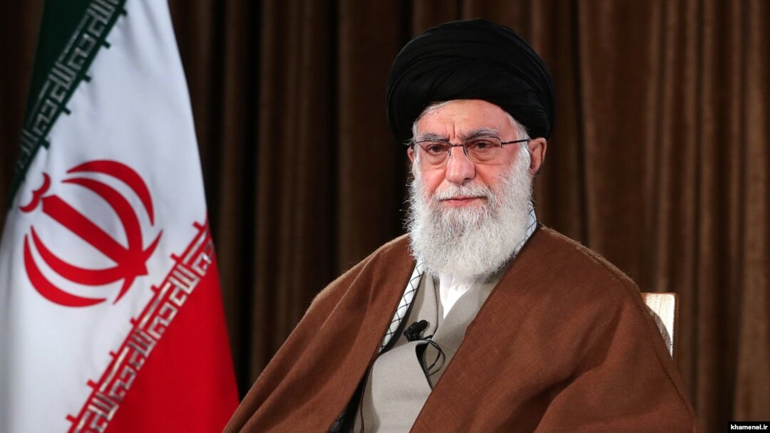 علی خامنه‌ای پیشتر به رئيس ستاد کل نیروهای مسلح دستور داده بود که یک رزمایش پدافند بیولوژیک برای مقابله با کرونا انجام شود. 