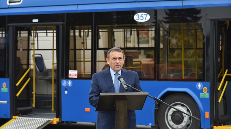 Перед презентацией десяти новых троллейбусов с участием главы Марий Эл с них убрали всю символику 