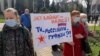Дніпро: бійці та родичі загиблих військових вимагають звільнити посадовця облради через слова «в Україні війна не йде»