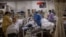 Varianta coronavirusului numită „Delta" a dus India în pragul colapsului sistemului medical.