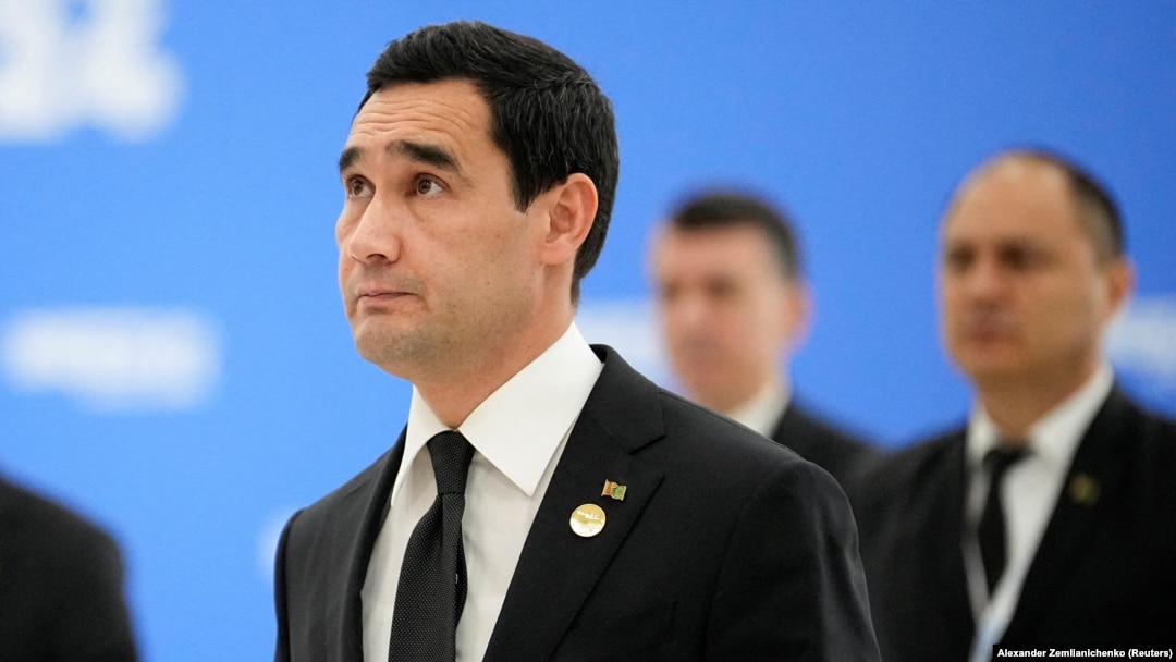 Türkmen prezidenti ABŞ-daky baýry diplomatlaryny täzeledi