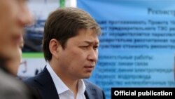 Сапар Исаков.