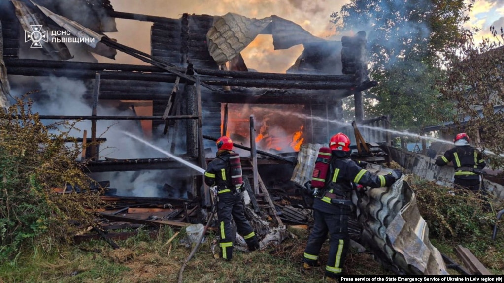 У зв'язку з російською повітряною атакою на західні терени України Польща піднімала у повітря військову авіацію