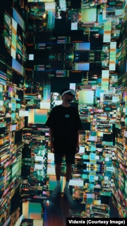  Videnie ще работи и с витруална действителност 