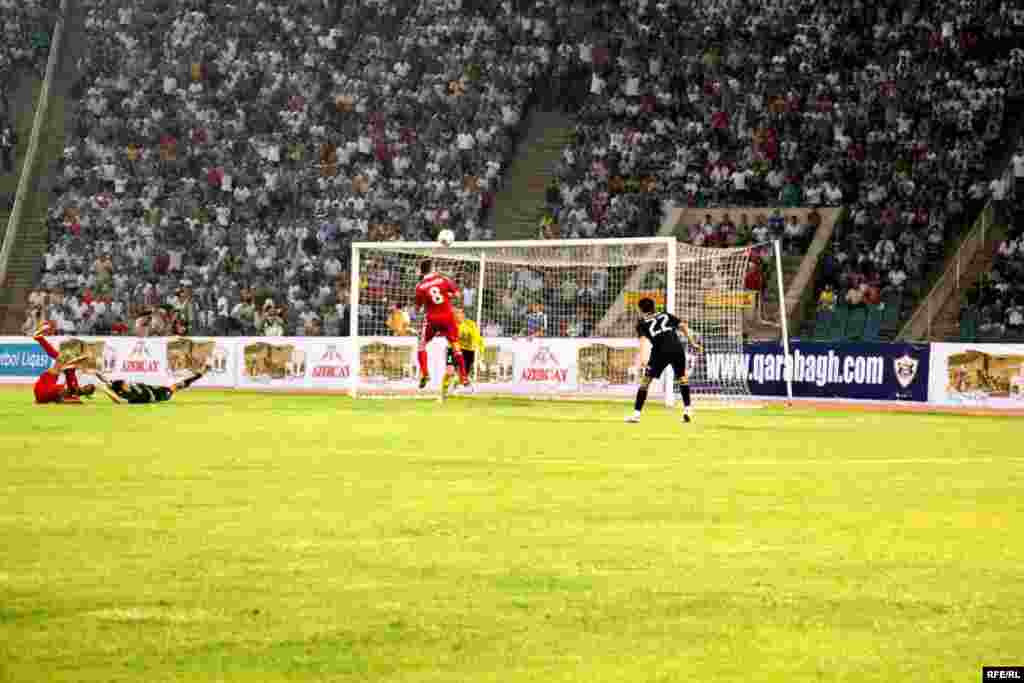 Qarabağ - Visla #14