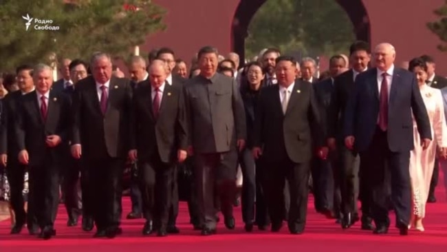 Официальная картинка Парада в Пекине