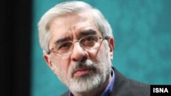 ارشیف، د ایران د پېژندل شوی مخالف سیاستوال میرحسین موسوي