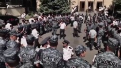 ՍԴ-ն հակասահմանադրական ճանաչեց Քոչարյանի վիճարկած երկու հոդվածներից մեկը