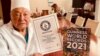 Эң узак иштеген хирург катары рекорд койгон Мамбет Мамакеев Гиннес китебинин дипломун алды 