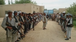 Owganystan: Türkmenler ‘Talybana’ garşy ellerine ýarag aldy