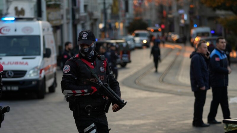 Turqia i arreston 48 të dyshuar për lidhje me Shtetin Islamik