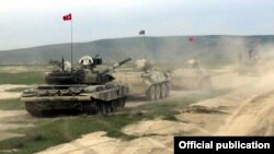 Azerbaijan -- Azerbaijani and Turkish troops hold a joint military exercise, May 1, 2019.