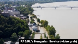 Nivelul apei fluviului Dunărea a atins să atingă opt metri la Budapesta, weekendul trecut. 