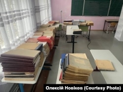 «Україна є, була і буде»: як на півдні рятують родинну та історичну пам’ять