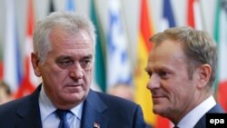 Tomislav Nikolić (L) i Donald Tusk 