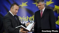 Ramush Haradinaj (AAK) dhe kryeministri Hashim Thaçi