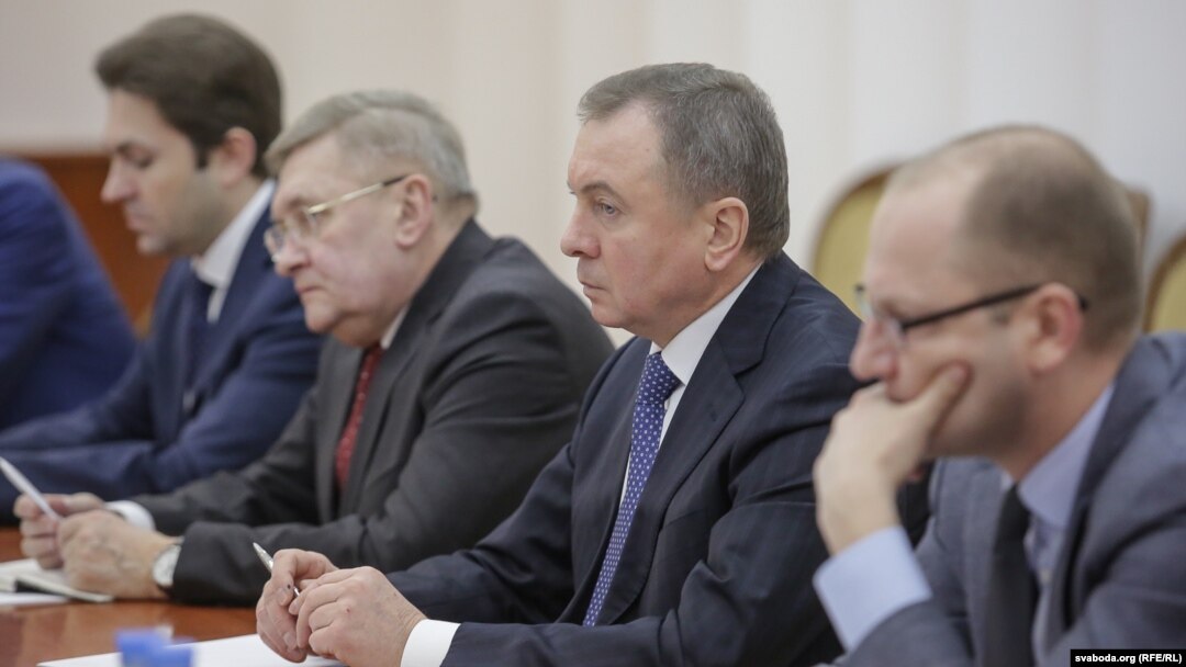 Уладзімер Макей падчас перамоваў з эўракамісарам Яганэсам Ганам 
