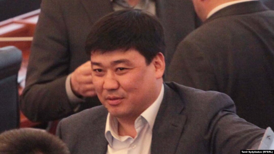 Бакыт Төрөбаев.
