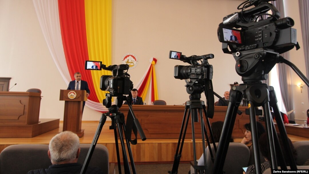 Анатолий Бибилов