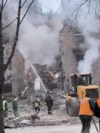 Russian Strikes On Ukraine's Mykolayiv, Kryviy Rih Leave At Least 5 Dead (Video) Russian Strikes On Ukraine's Mykolayiv, Kryviy Rih Leave At Least 5 Dead (Video)