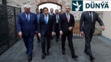 Ukrainanyň daşary işler ministri Andriý Sybiha, ABŞ-nyň döwlet sekretary Marko Rubio, Türkiýäniň daşary işler ministri Hakan Fidan we Ukrainanyň prezident diwanynyň ýolbaşçysy Andriý Ýermak 16-njy maýda Stambulyň Dolmabahçe köşgüne geldiler.