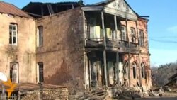 Hacikəndin qəzalı “dövlət binası”