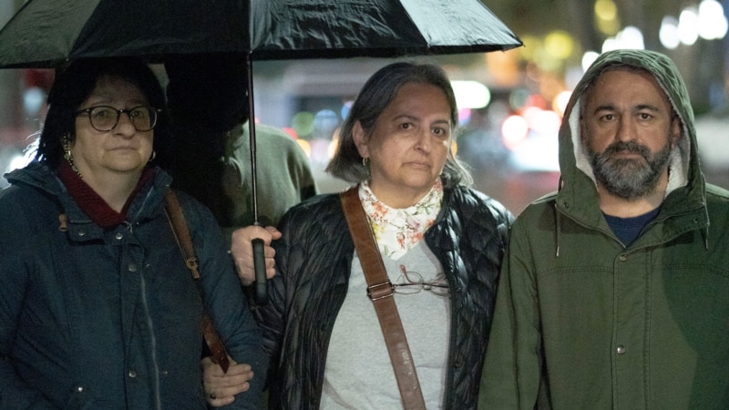 როგორ დააკავეს და გაასამართლეს ერთ დღეში ერთი ოჯახის 4 წევრი - რეპორტაჟი წიბახაშვილების სასამართლოდან