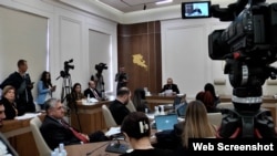 Արտգործնախարար Արարատ Միրզոյանը Ազգային ժողովում ներկայացնում է ԹՐԻՓՓ-ի վերաբերյալ հայ - ամերիկյան ռազմավարական համաձայնագիրը, 21-ը հոկտեմբերի, 2026 թ.  
