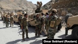 شماری از نیروهای امنیتی-فاعی افغانستان