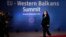 Presidentja e Kosovës, Vjosa Osmani, gjatë pjesëmarrjes në samitin BE-Ballkani Perëndimor që u mbajt më 18 dhjetor 2024 në Bruksel. 