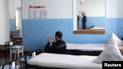 Есть стойкое мнение, что в основном абитуриентами этого вуза будут молодые люди с рабочих окраин и бедных аулов, где наиболее популярны идеи джихада