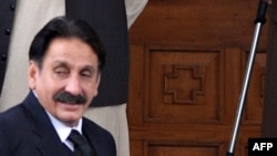 Pakistani Supreme Court Chief Justice Iftikhar Chaudhry leaves for the Supreme Court from his residence in Islamabad on March 24.