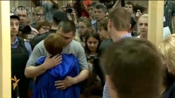 Суд над Навальным и Офицеровым