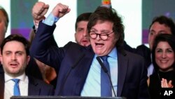 Havijer Milei na predizbornom skupu, Buenos Aires, oktobar 2023.