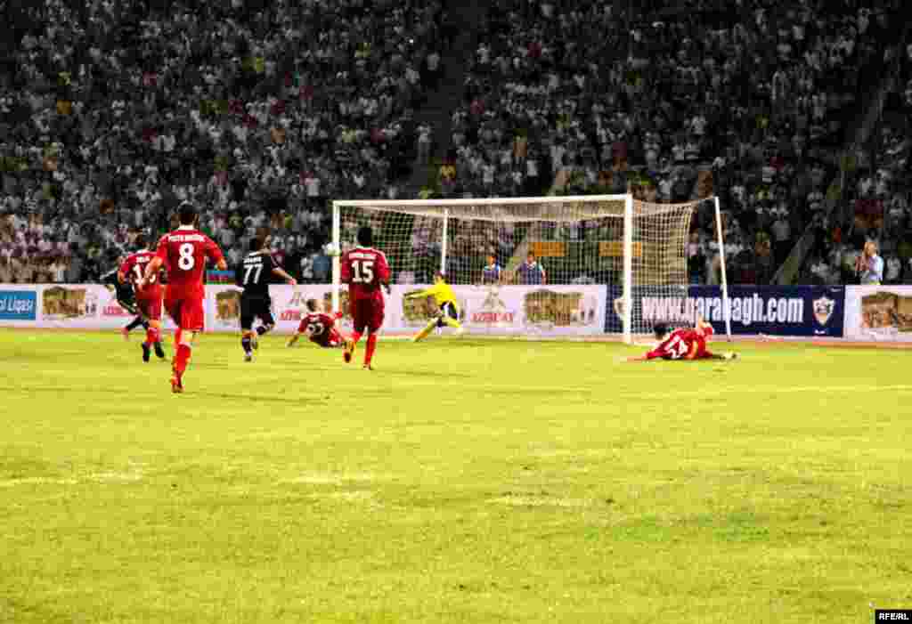 Qarabağ - Visla #24