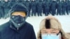 Владимир Перекотий (справа) и Игорь Шпех перед задержанием на акции 31 января, Красноярск