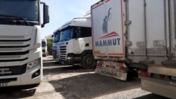 Водители заехавших в Таджикистан иранских фур не могут выехать, иранские товары дорожают 