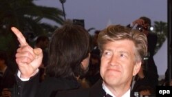 Дэвид Линч на Каннском фестивале 1999 года.