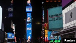 Ovjava rezultata na Time Squareu, New York, 7. novembar, 2020. 