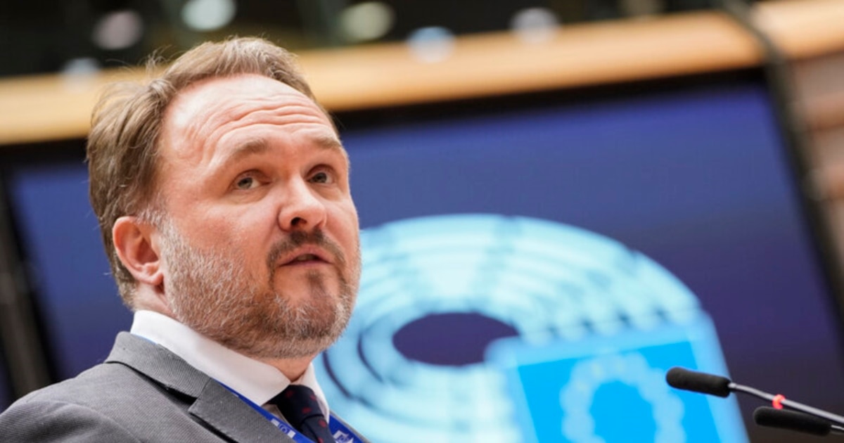 Єврокомісар з енергетики запевнив: ЄС не імпортуватиме російську енергію