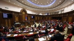 Փոխադարձ մեղադրանքներ ու խայթոցներ՝ ԱԺ-ում Կառավարության ծրագրի կատարողականի քննարկման ժամանակ 