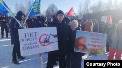 Одна из акций против варианта маршрута М12 во Владимирской области 