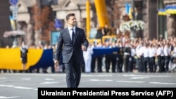 Президент Владимир Зеленский Украинанын эгемендик күнүнө арналган парадда, Киев. 24-август, 2021-жыл. 