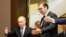 Руският президент Владимир Путин и сръбският му колега Александър Вучич